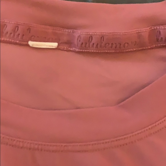 lululemon techy shirt - Picture 4 of 5